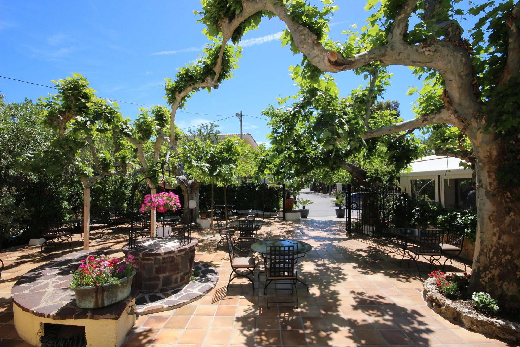 Le Relais D'Agay Hotel Saint-Raphaël Екстериор снимка